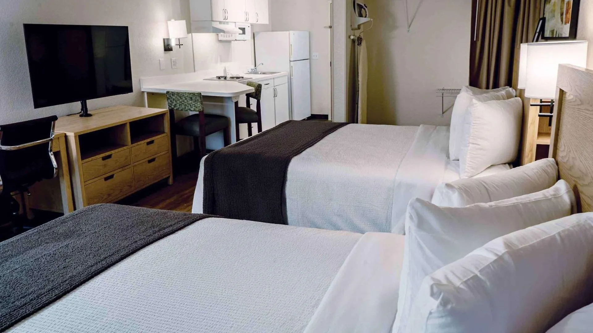 Hotel Extended Stay America Suites - Long Island - Melville